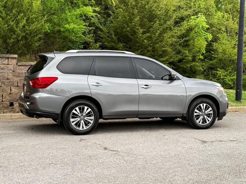 Nissan Pathfinder S 4WD 2017
