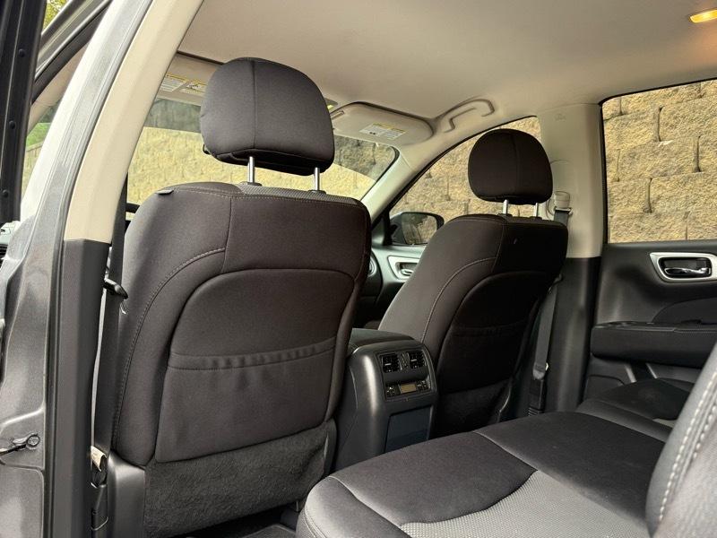 Nissan Pathfinder S 4WD 2017