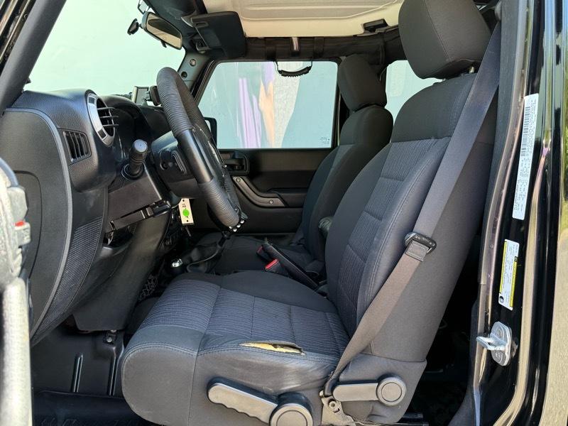 Jeep Wrangler Unlimited Sport 4WD 2012