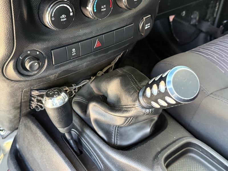 Jeep Wrangler Unlimited Sport 4WD 2012