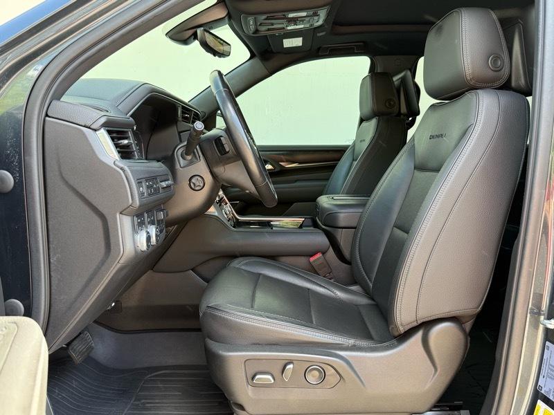 GMC Yukon Denali Ultimate 4WD 2021