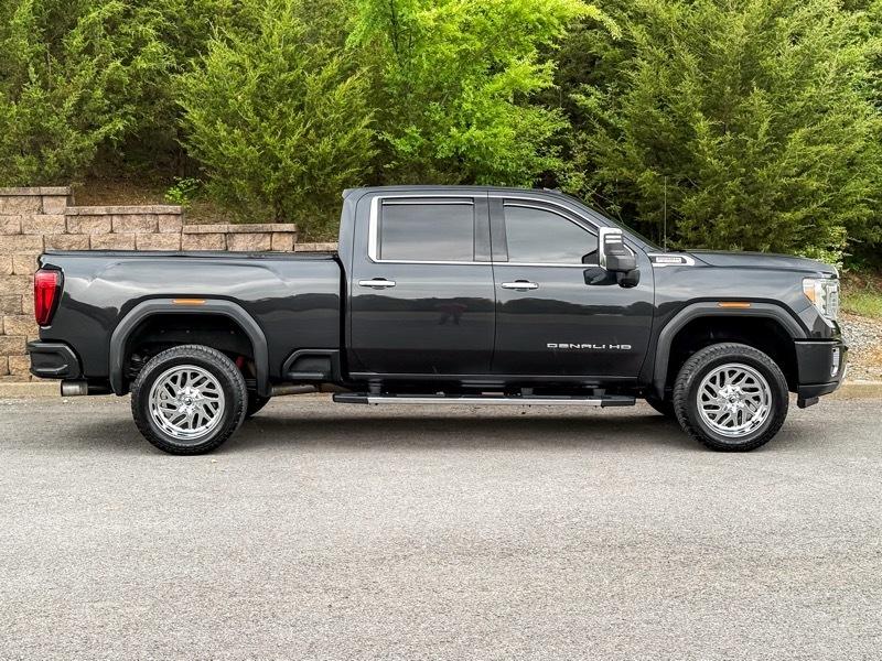 GMC Sierra 2500HD Denali Crew Cab 4WD 2020