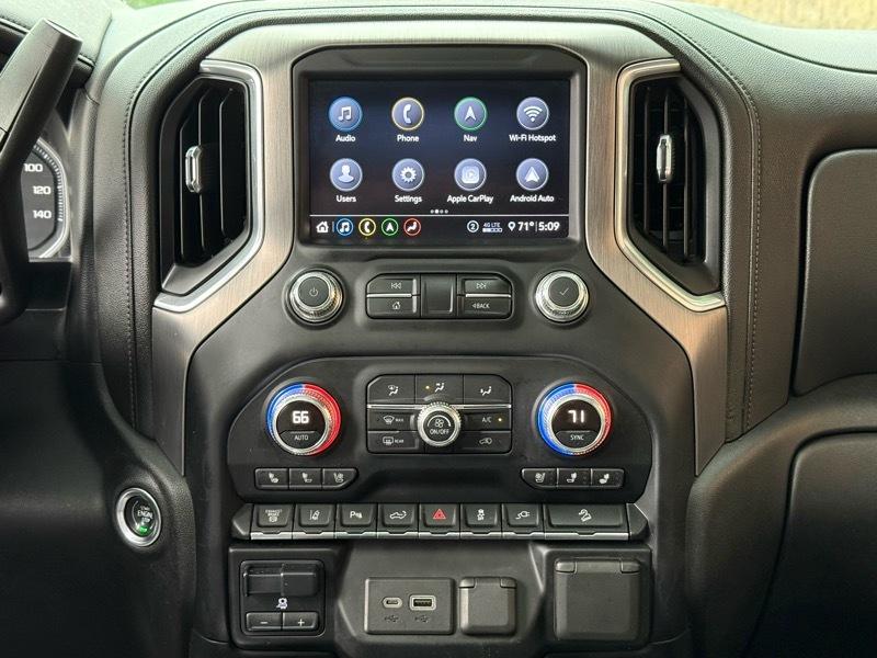 GMC Sierra 2500HD Denali Crew Cab 4WD 2020