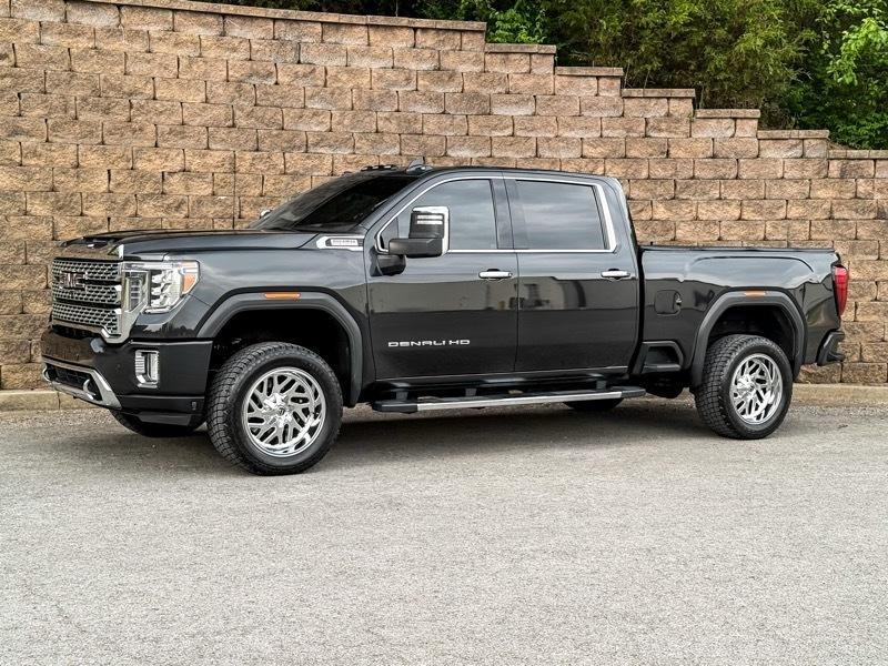 2020 GMC Sierra 2500HD Denali Crew Cab 4WD