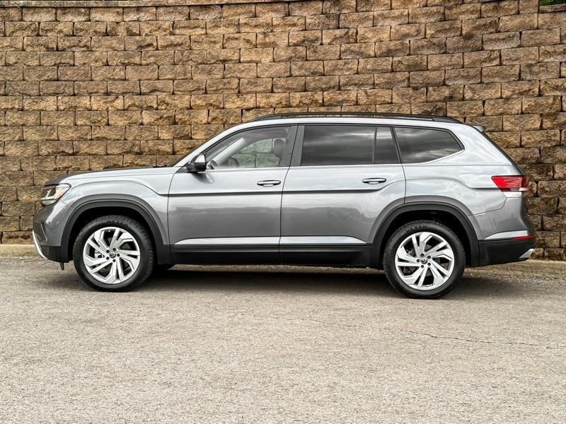 Volkswagen Atlas SE w/Technology 4MOTION 2022