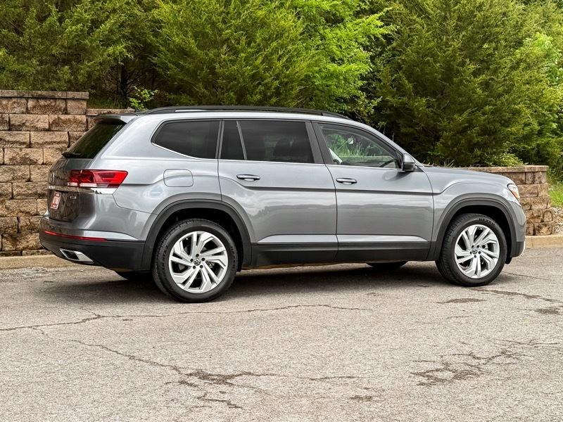 Volkswagen Atlas SE w/Technology 4MOTION 2022