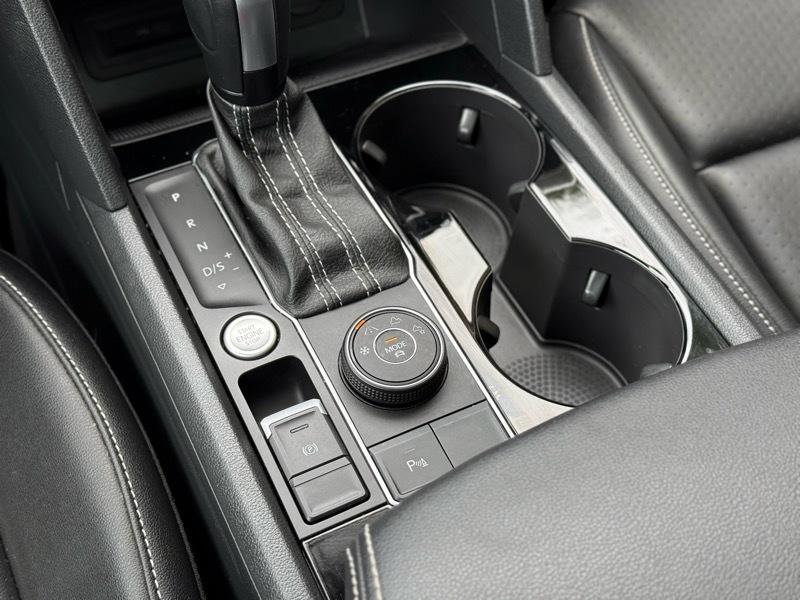 Volkswagen Atlas SE w/Technology 4MOTION 2022