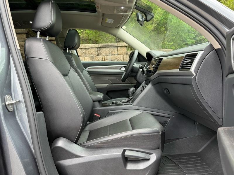 Volkswagen Atlas SE w/Technology 4MOTION 2022