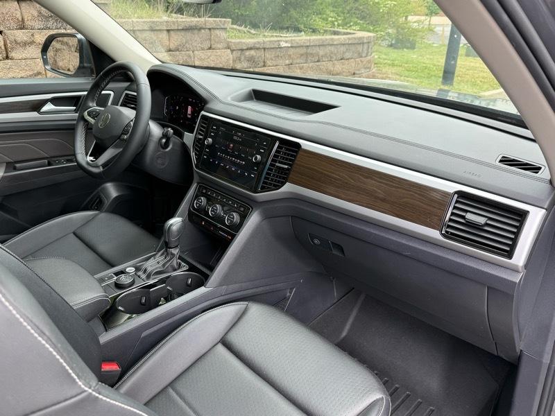 Volkswagen Atlas SE w/Technology 4MOTION 2022