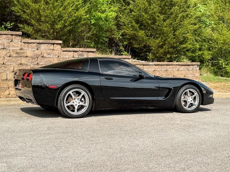 Chevrolet Corvette Coupe 2001