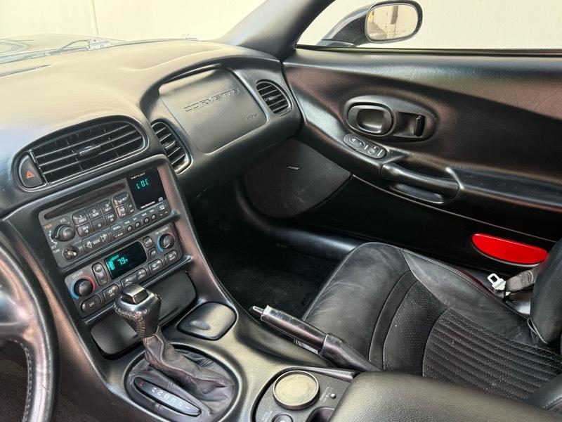 Chevrolet Corvette Coupe 2001