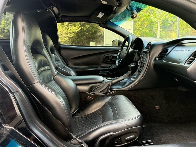 Chevrolet Corvette Coupe 2001