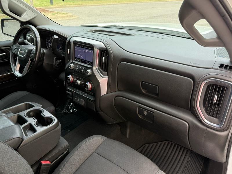 GMC Sierra 1500 Elevation Double Cab 4WD 2021