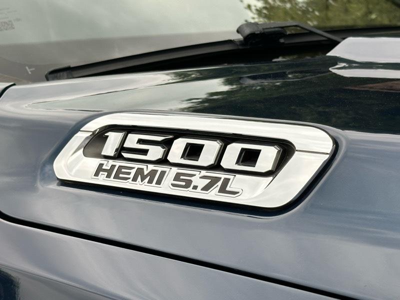 RAM 1500 Big Horn Quad Cab 4WD 2021