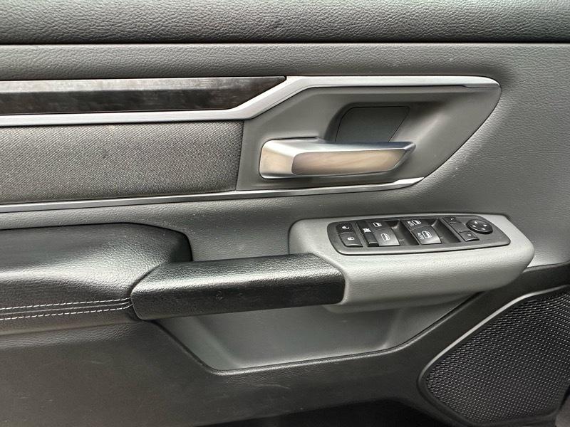 RAM 1500 Big Horn Quad Cab 4WD 2021