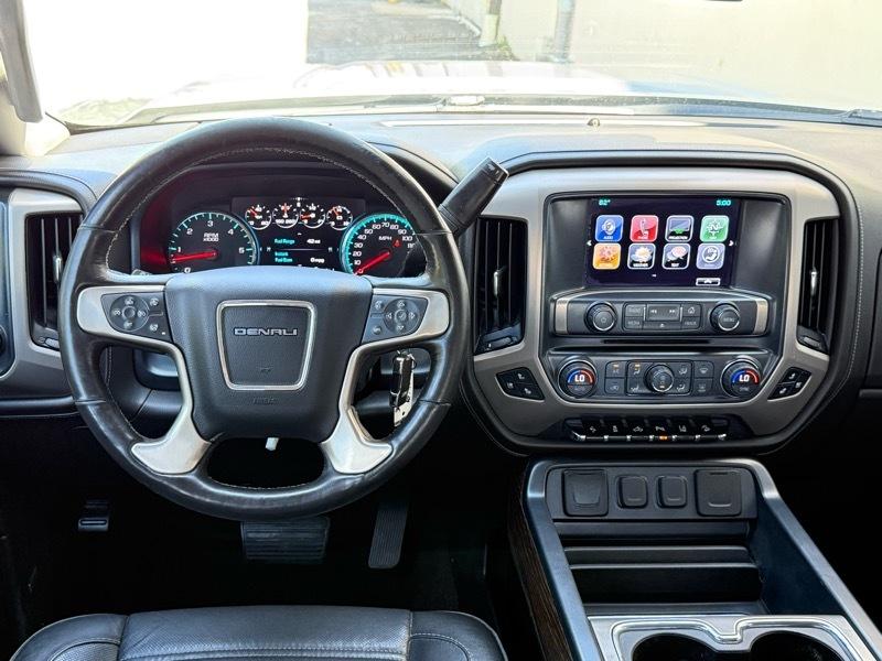 GMC Sierra 2500HD Denali Crew Cab 4WD 2018