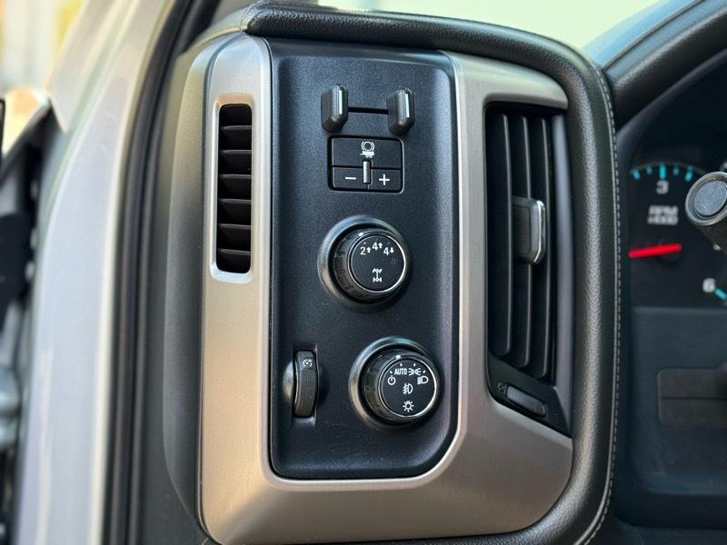 GMC Sierra 2500HD Denali Crew Cab 4WD 2018