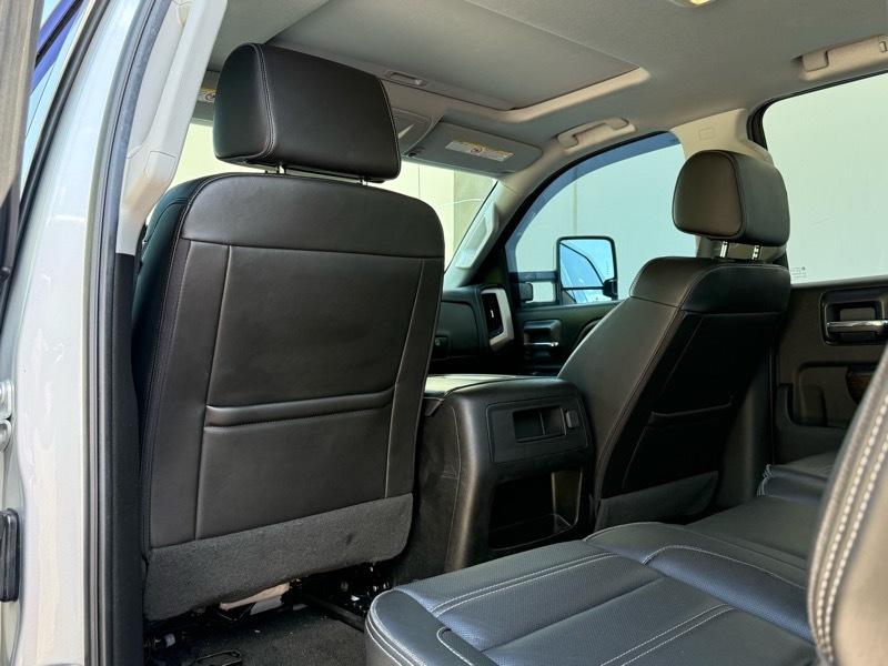 GMC Sierra 2500HD Denali Crew Cab 4WD 2018