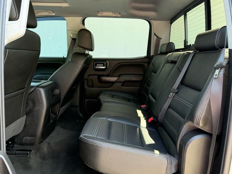 GMC Sierra 2500HD Denali Crew Cab 4WD 2018