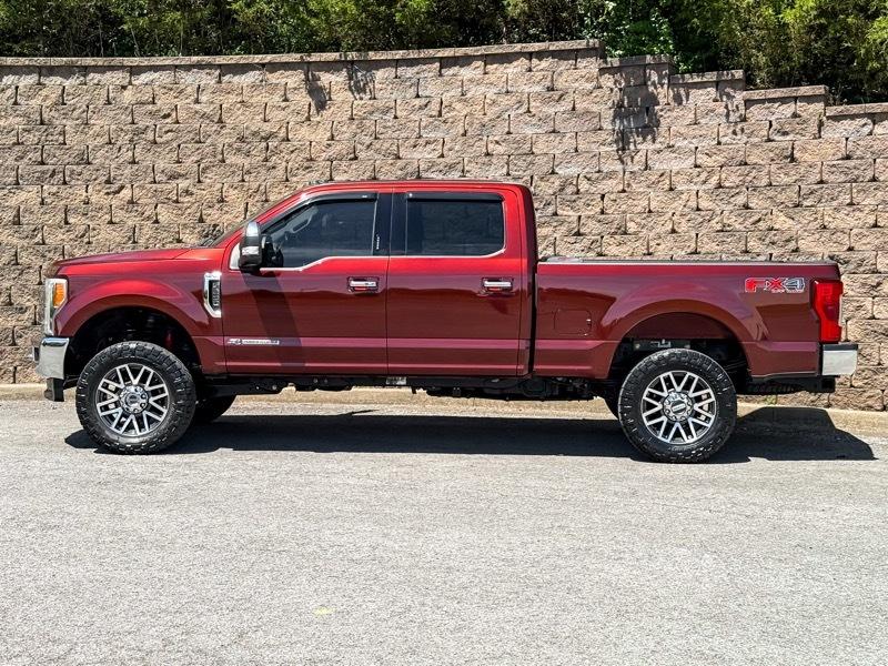 Ford F-250 SD Lariat Crew Cab 4WD 2017