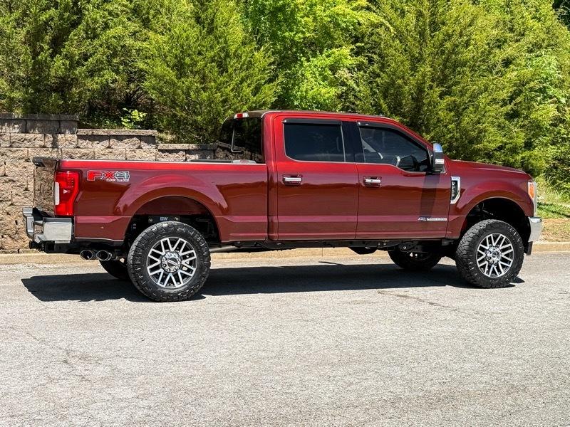 Ford F-250 SD Lariat Crew Cab 4WD 2017