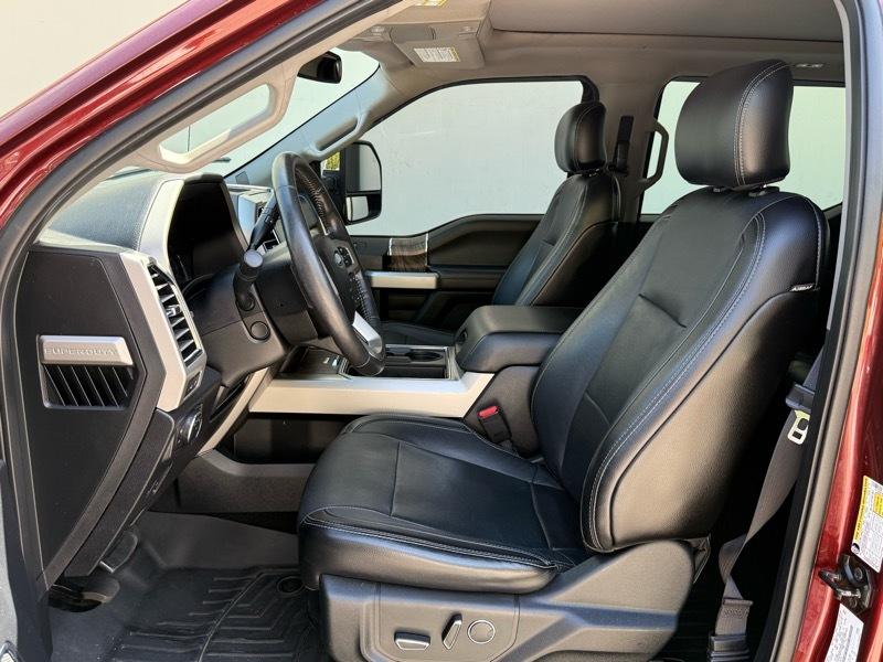 Ford F-250 SD Lariat Crew Cab 4WD 2017