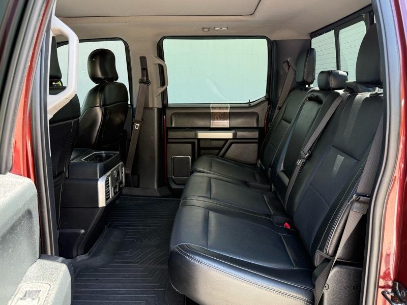 Ford F-250 SD Lariat Crew Cab 4WD 2017
