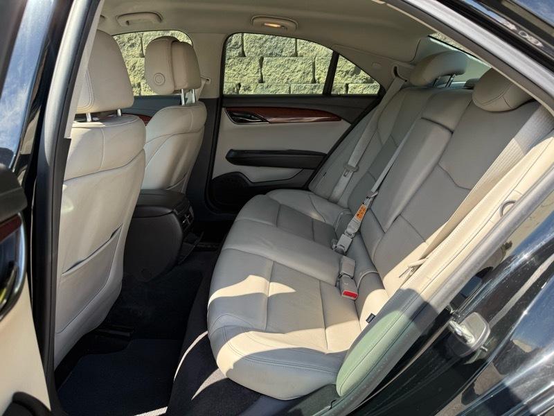 Cadillac ATS 2.0L Luxury RWD 2013