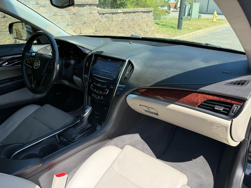 Cadillac ATS 2.0L Luxury RWD 2013