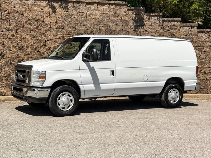 Ford Econoline E-250 2014