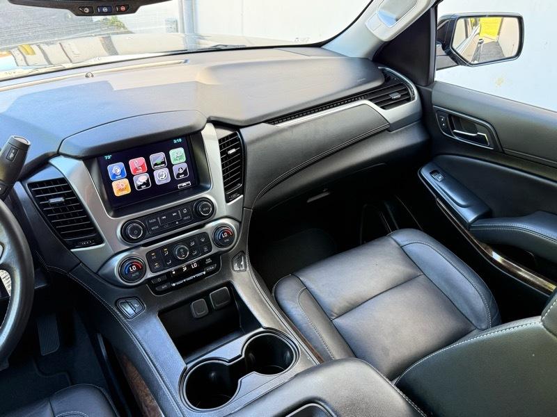 Chevrolet Suburban LT 4WD 2020