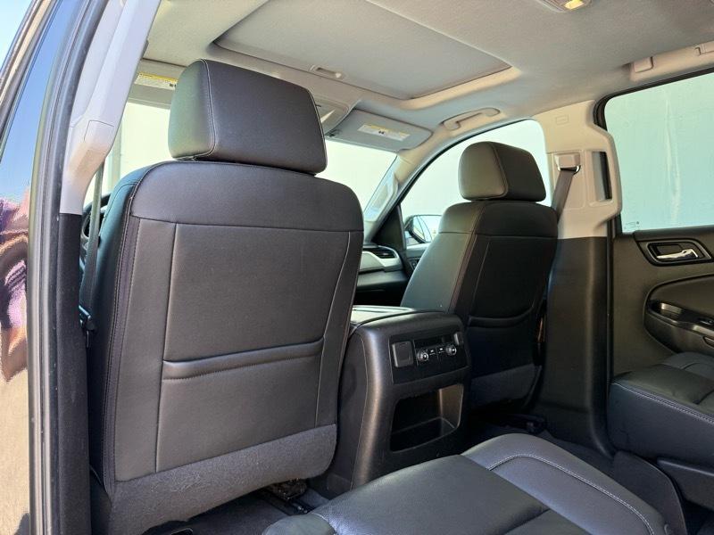 Chevrolet Suburban LT 4WD 2020