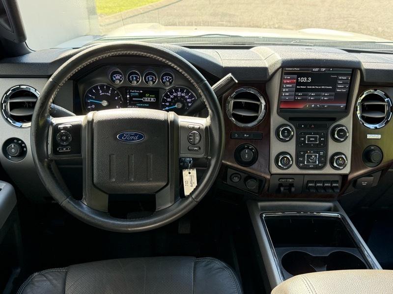 Ford F-350 SD Lariat Crew Cab Long Bed 4WD 2015