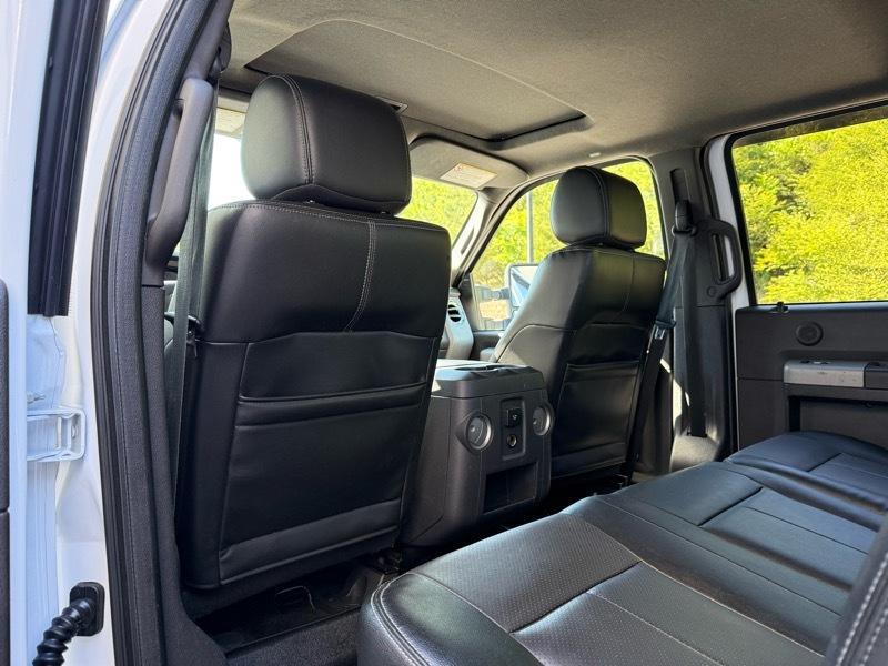 Ford F-350 SD Lariat Crew Cab Long Bed 4WD 2015