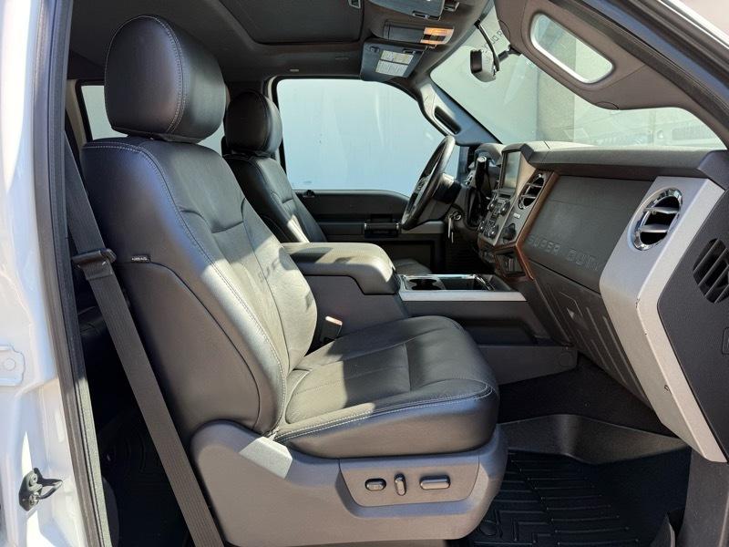 Ford F-350 SD Lariat Crew Cab Long Bed 4WD 2015