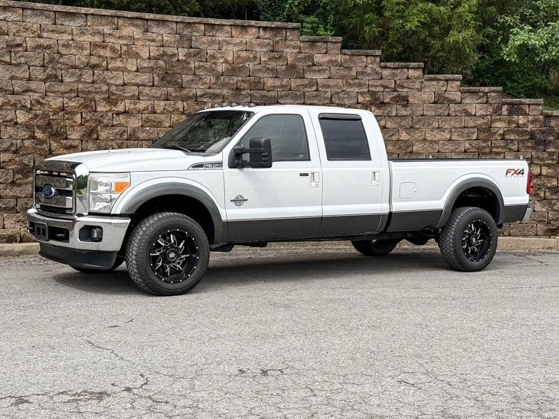 2015 Ford F-350 SD Lariat Crew Cab Long Bed 4WD