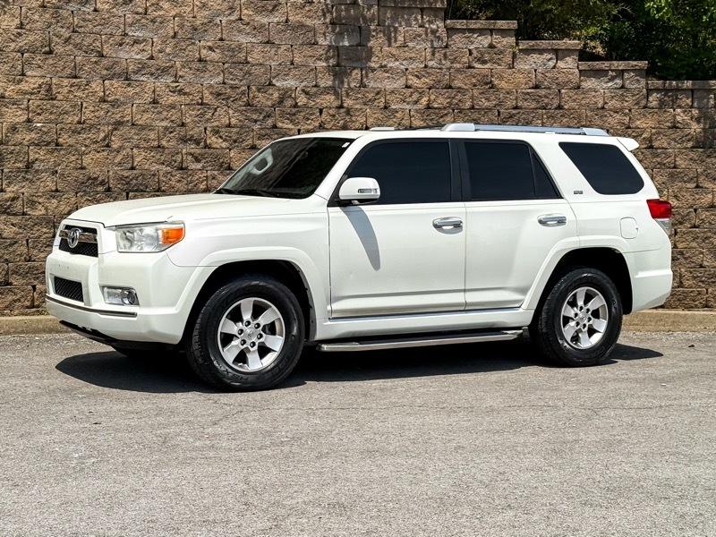 Toyota 4Runner SR5 2WD 2011