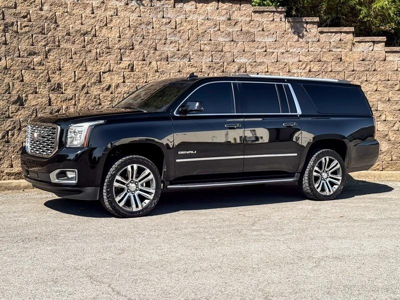 2019 GMC Yukon XL Denali 4WD