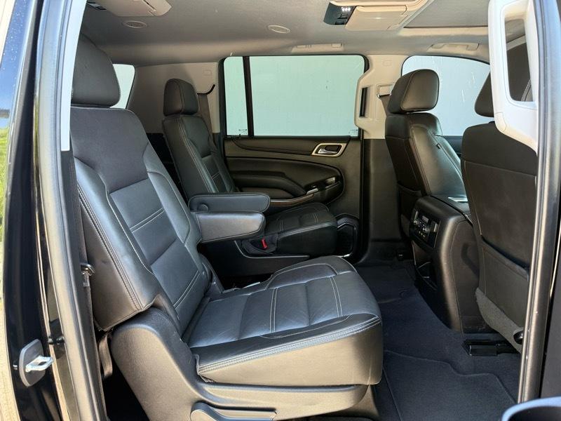 GMC Yukon XL Denali 4WD 2019
