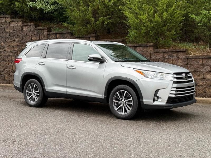 Toyota Highlander XLE 2019