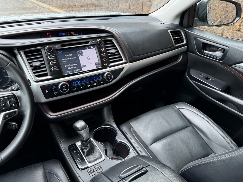 Toyota Highlander XLE 2019