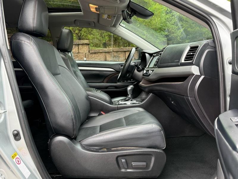 Toyota Highlander XLE 2019
