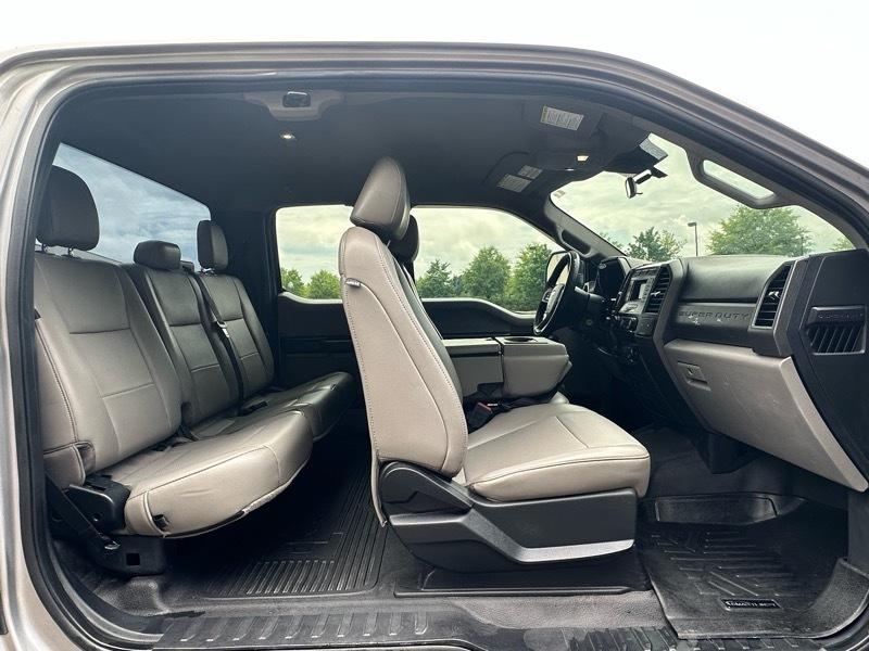Ford F-250 SD XL SuperCab 4WD 2020