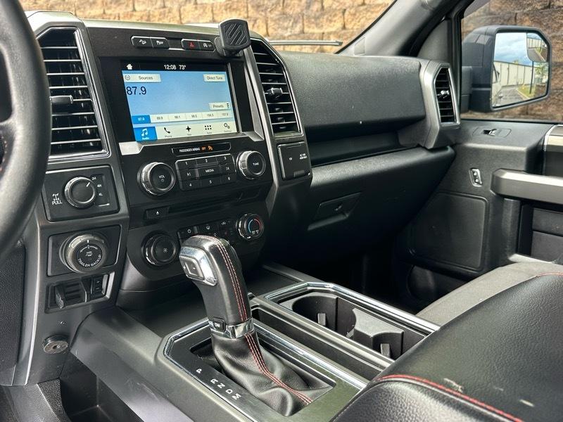 Ford F-150 4WD SuperCrew 145" XLT 2018