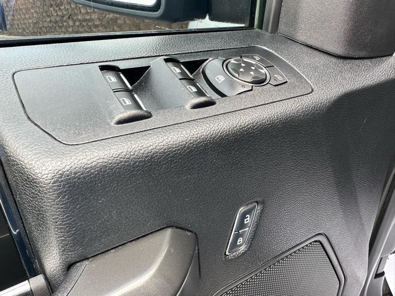 Ford F-150 4WD SuperCrew 145" XLT 2018