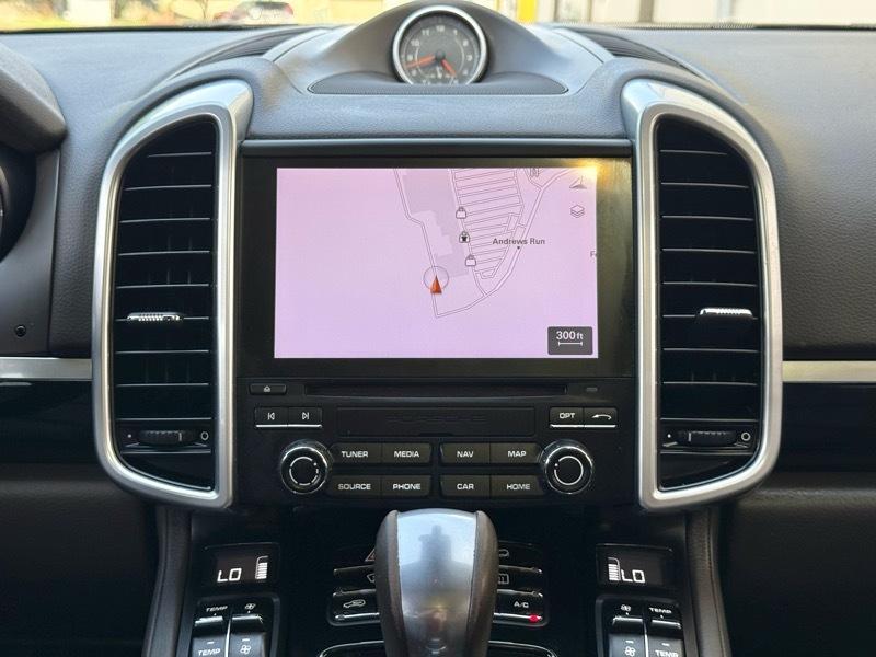 Porsche Cayenne Platinum Edition AWD 2017