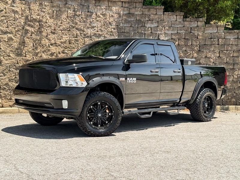 RAM 1500 Express 4x4 Quad Cab 6'4" Box 2014