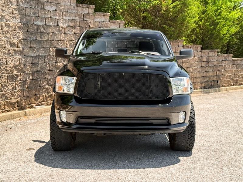 RAM 1500 Express 4x4 Quad Cab 6'4" Box 2014