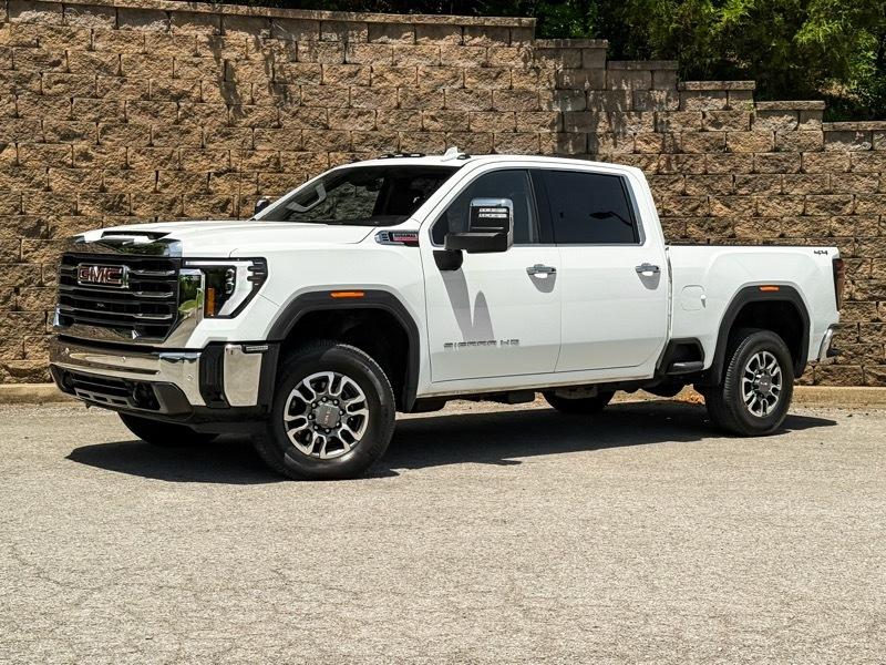 GMC Sierra 2500HD SLT Crew Cab 4WD 2025