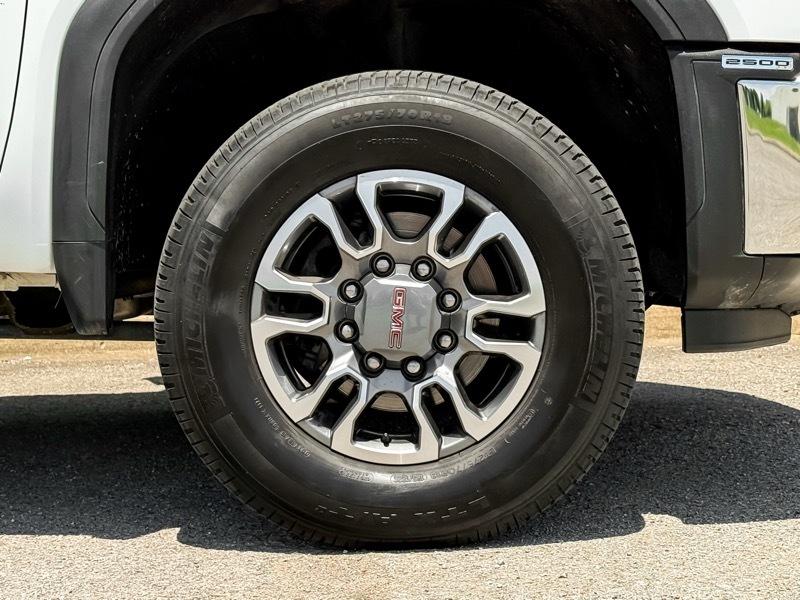 GMC Sierra 2500HD SLT Crew Cab 4WD 2025